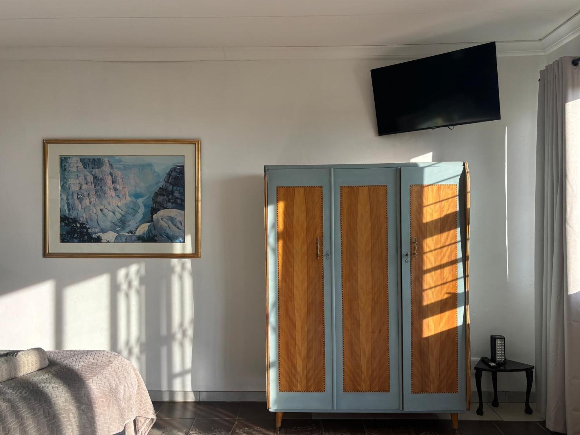 Dewdrop Farm Stay Эрмело Экстерьер фото