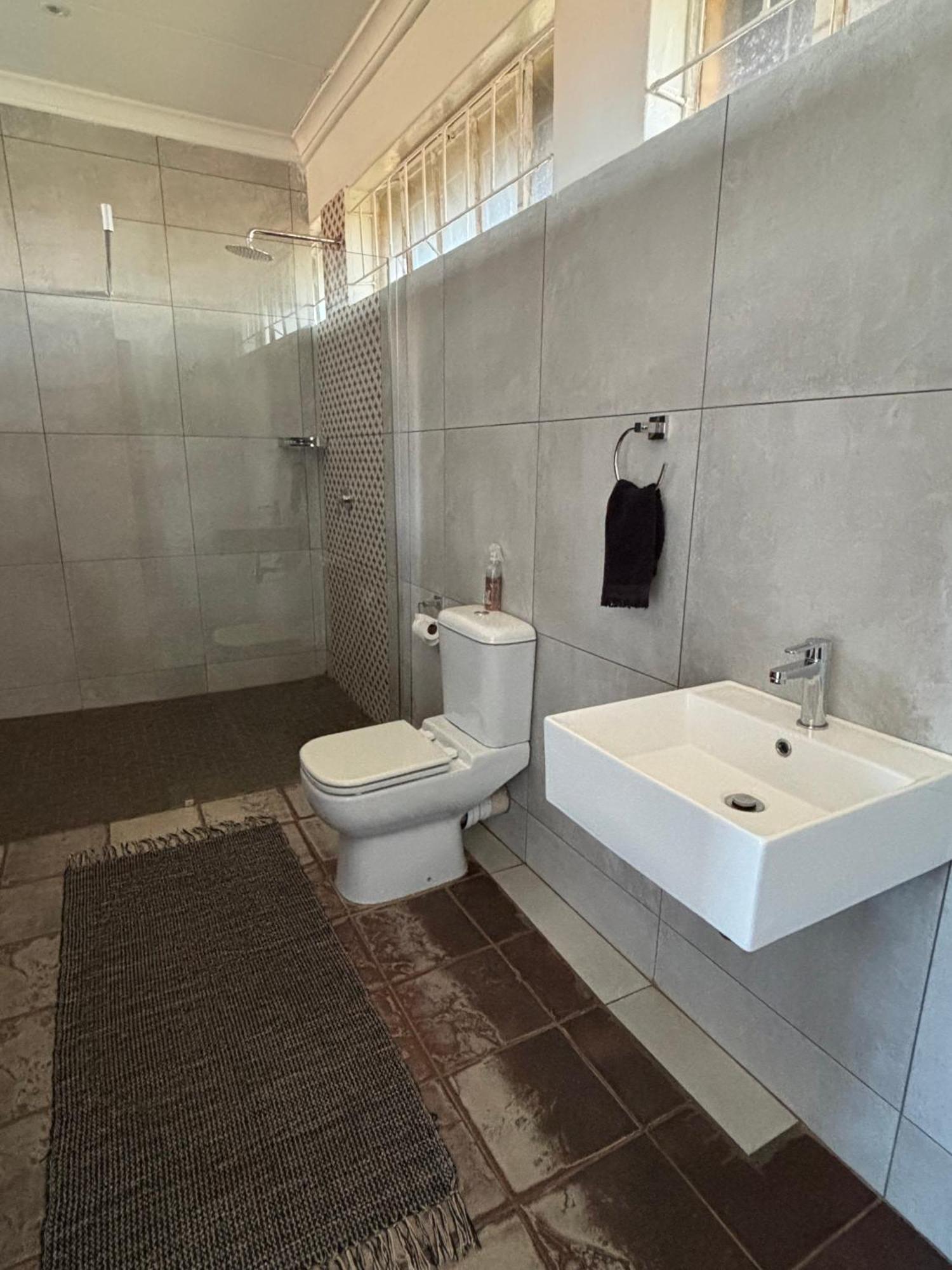 Dewdrop Farm Stay Эрмело Экстерьер фото